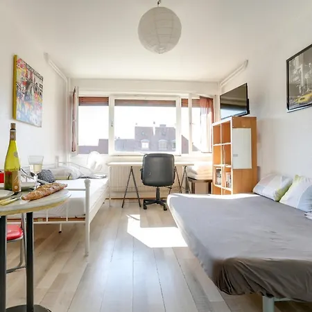 Διαμέρισμα Cute Studio Near Orangerie *